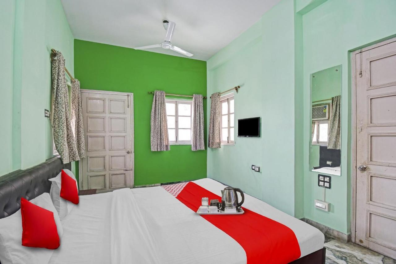 Hotel O R A Homestay Near Acropolis Mall Calcuta Exterior foto